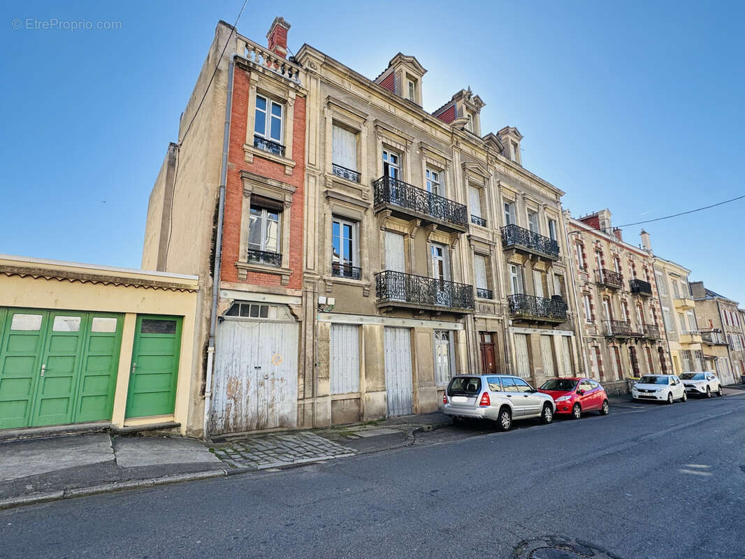 Appartement à THIERS