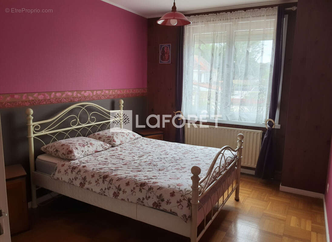 Proche centre, maison 3 chambres, cour sud ouest. - photo 5