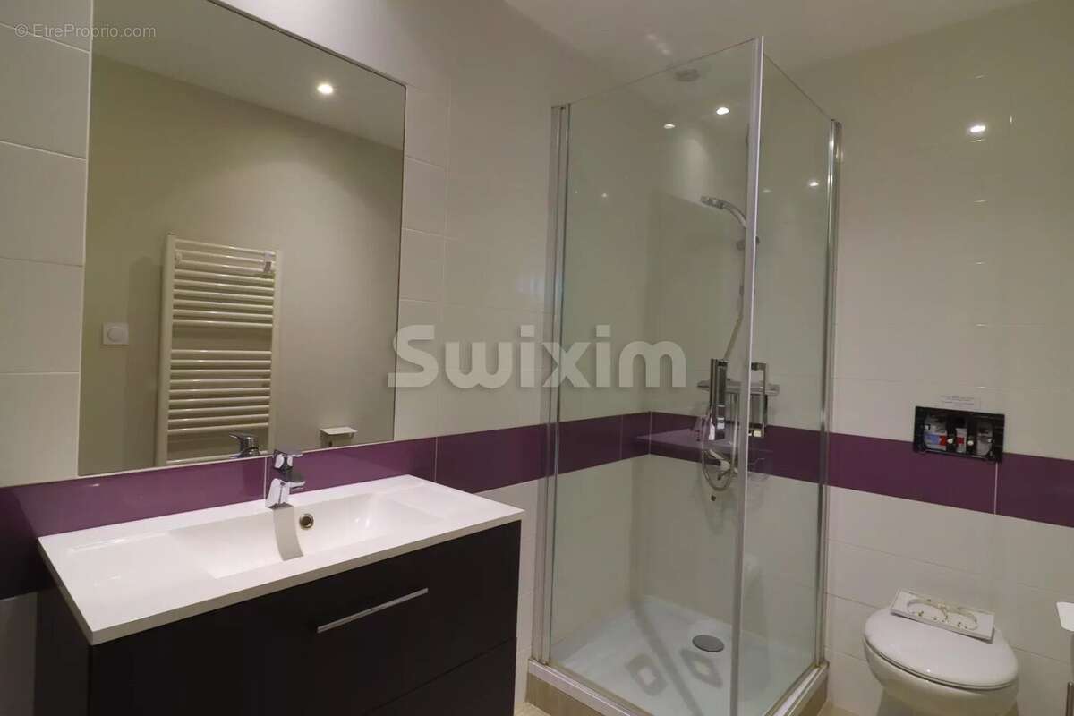 Maison à PONT-DE-BARRET