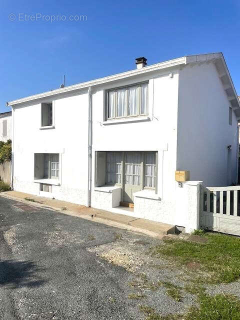 Maison à LE GRAND-VILLAGE-PLAGE