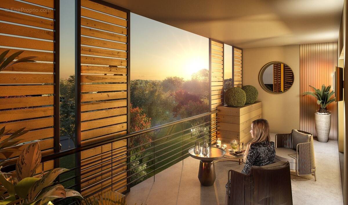Photo Appartement à Saint-Laurent-Du-Var au prix de 530 000€