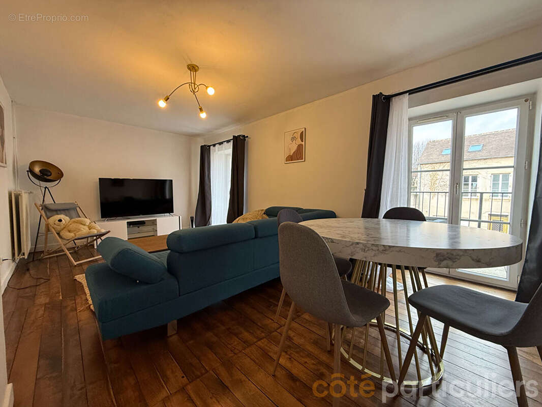 Maison à SAINT-AMAND-MONTROND