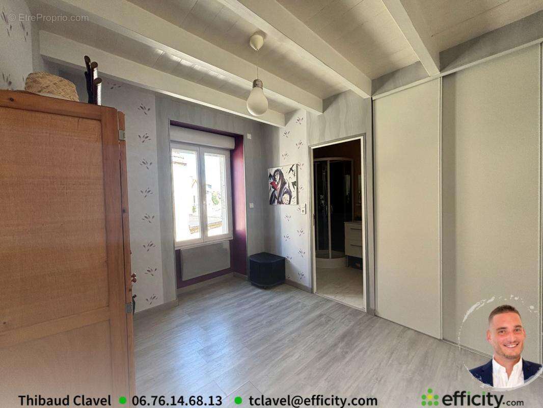 Appartement 82 m² à Chasseneuil-Sur-Bonnieure  - photo 4