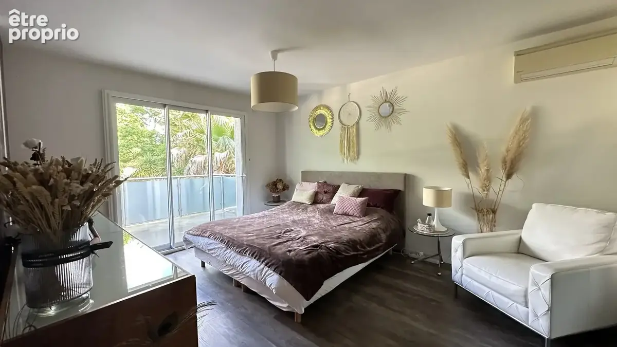 Propriete de 2 villas une de 9 pieces et une de 3 pieces pour un total  de 310 m2 - photo 10