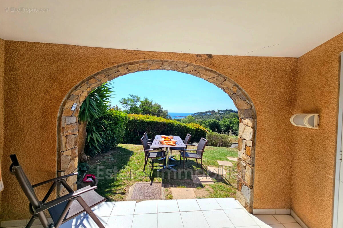 Appartement à SAINT-RAPHAEL