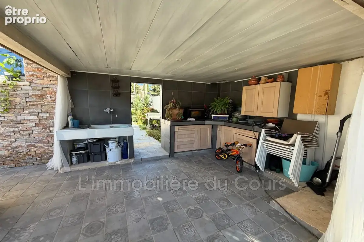 Maison 9 pièces 140 m² à vendre à Martigues (13500) - photo 7