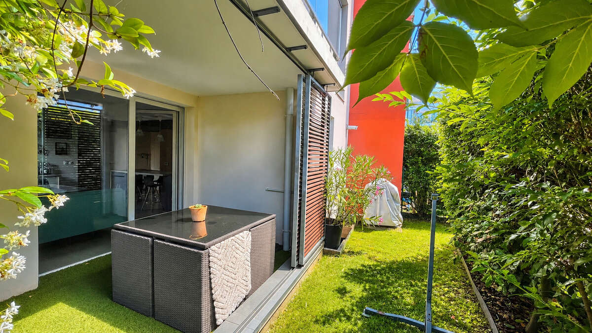 Appartement à CRAPONNE