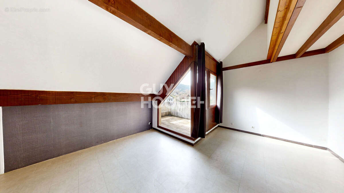 Appartement à DUINGT