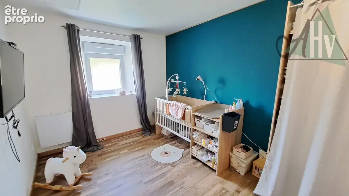 Paron (89) - Maison rénovée avec 2 chambres et bureau, dépendances et jardin - photo 10