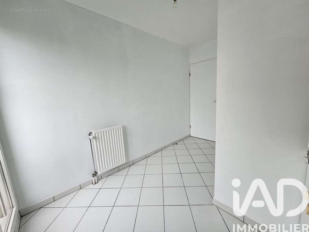 Photo 8 - Appartement à VILLIERS-SUR-MARNE