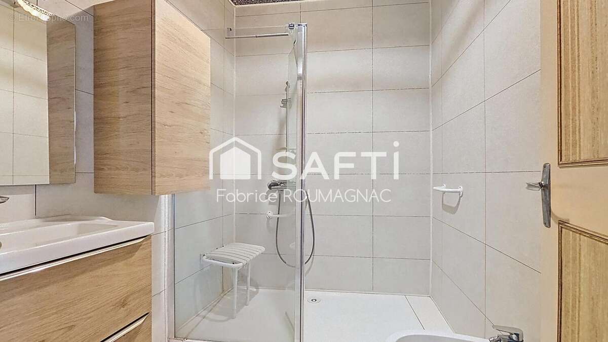 Photo 6 - Maison à LESPIGNAN