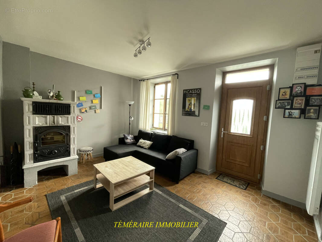 Appartement à SIROD