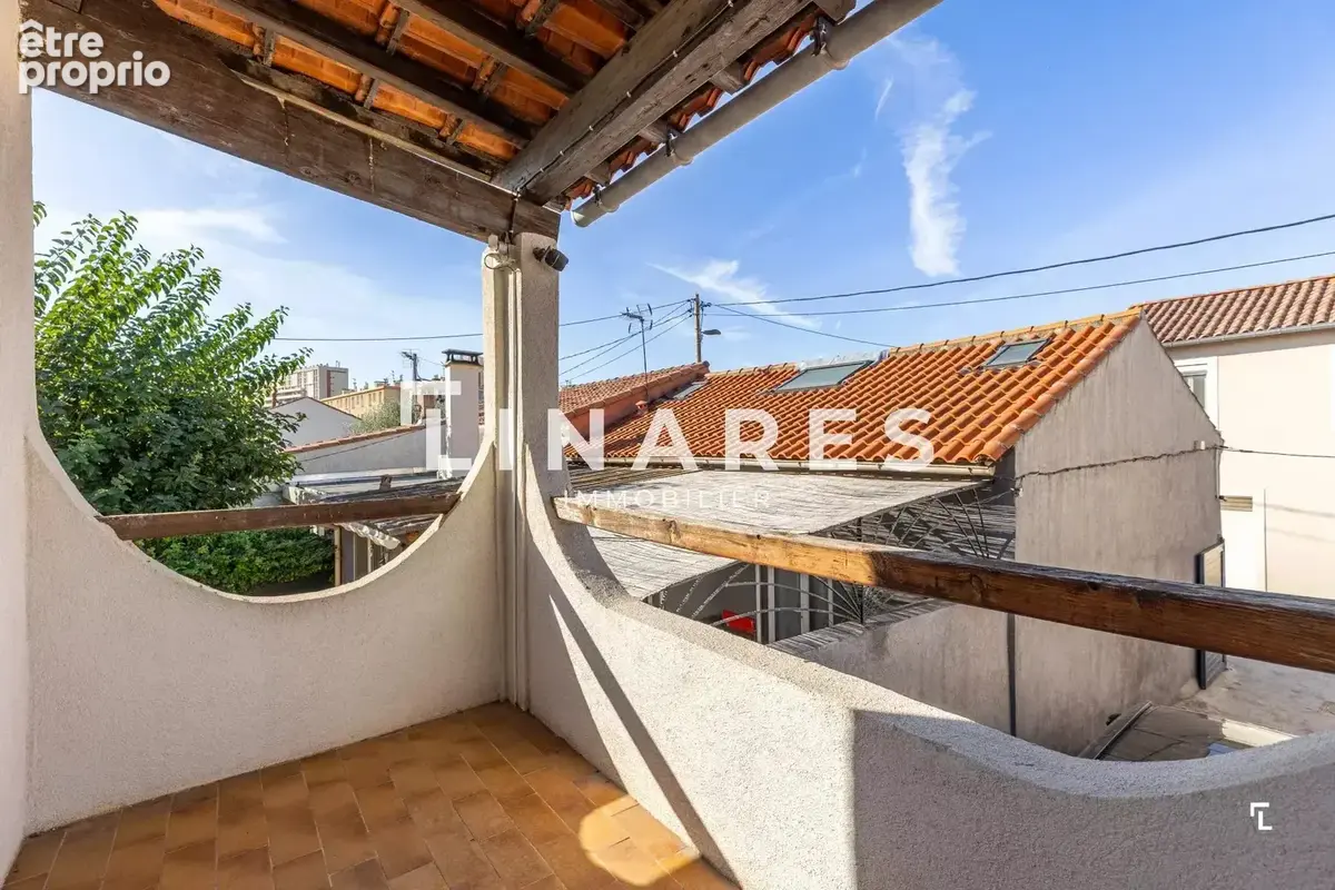 DOUBLE PERSPECTIVE -  Villa T4 de 117 m² + maison de ville T3 de 56 m² – deux places de parking – Jardin – Piscine – 13010 - photo 14