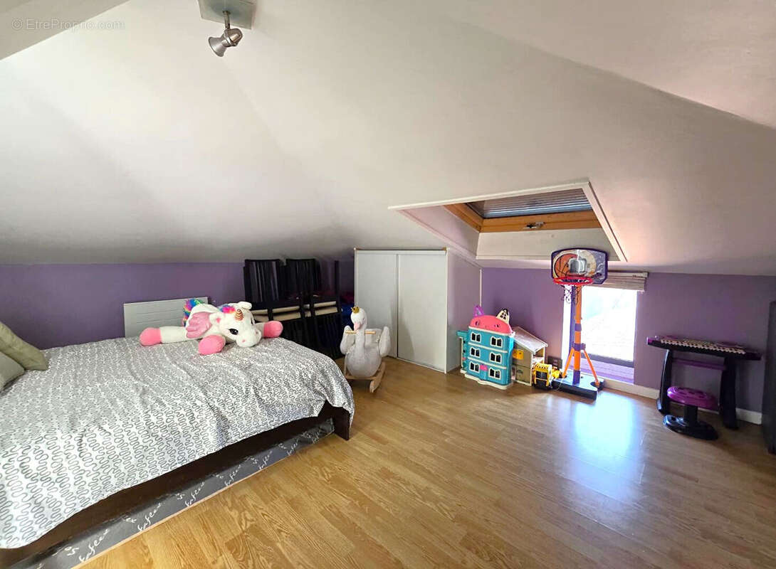 5 min des plages ? Maison rénovée, 5 chambres, piscine et garage - photo 12