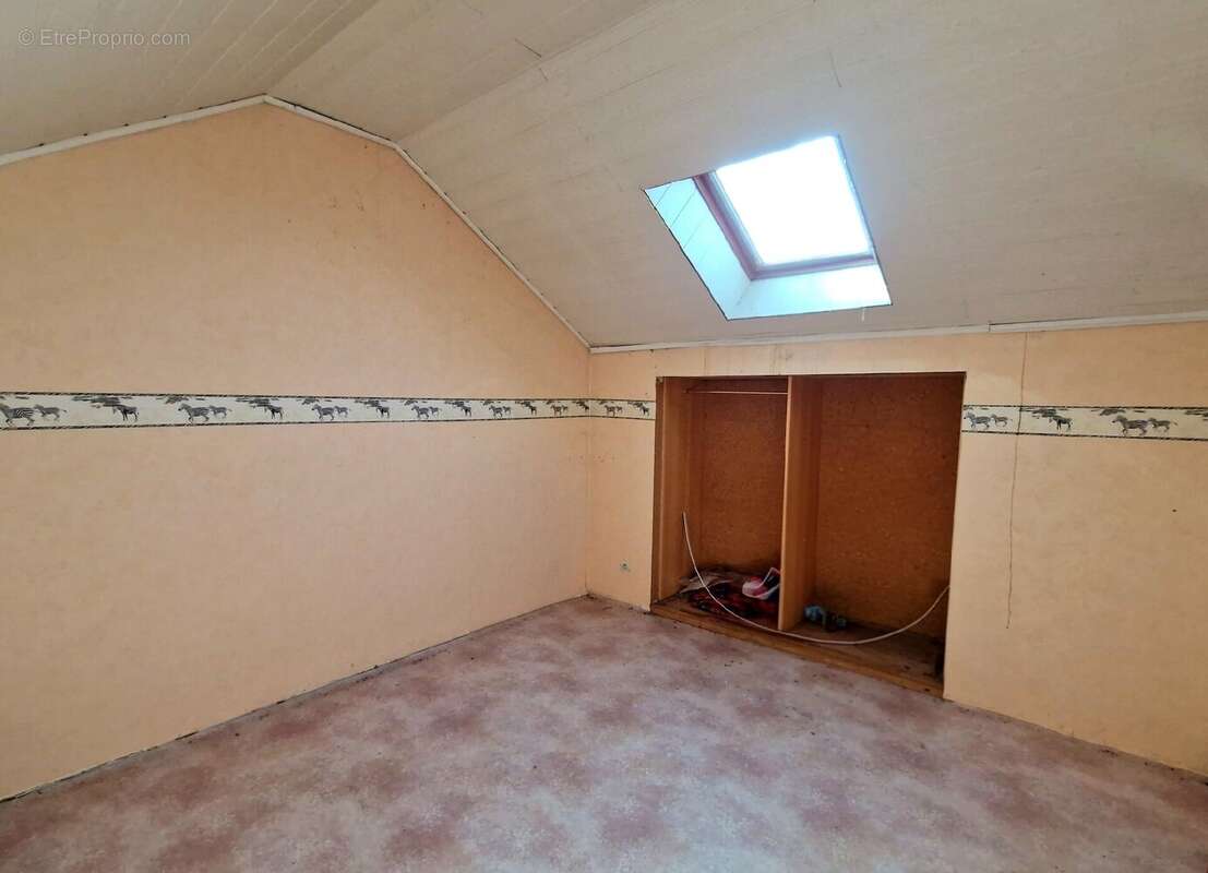 Maison à PUTTELANGE-AUX-LACS