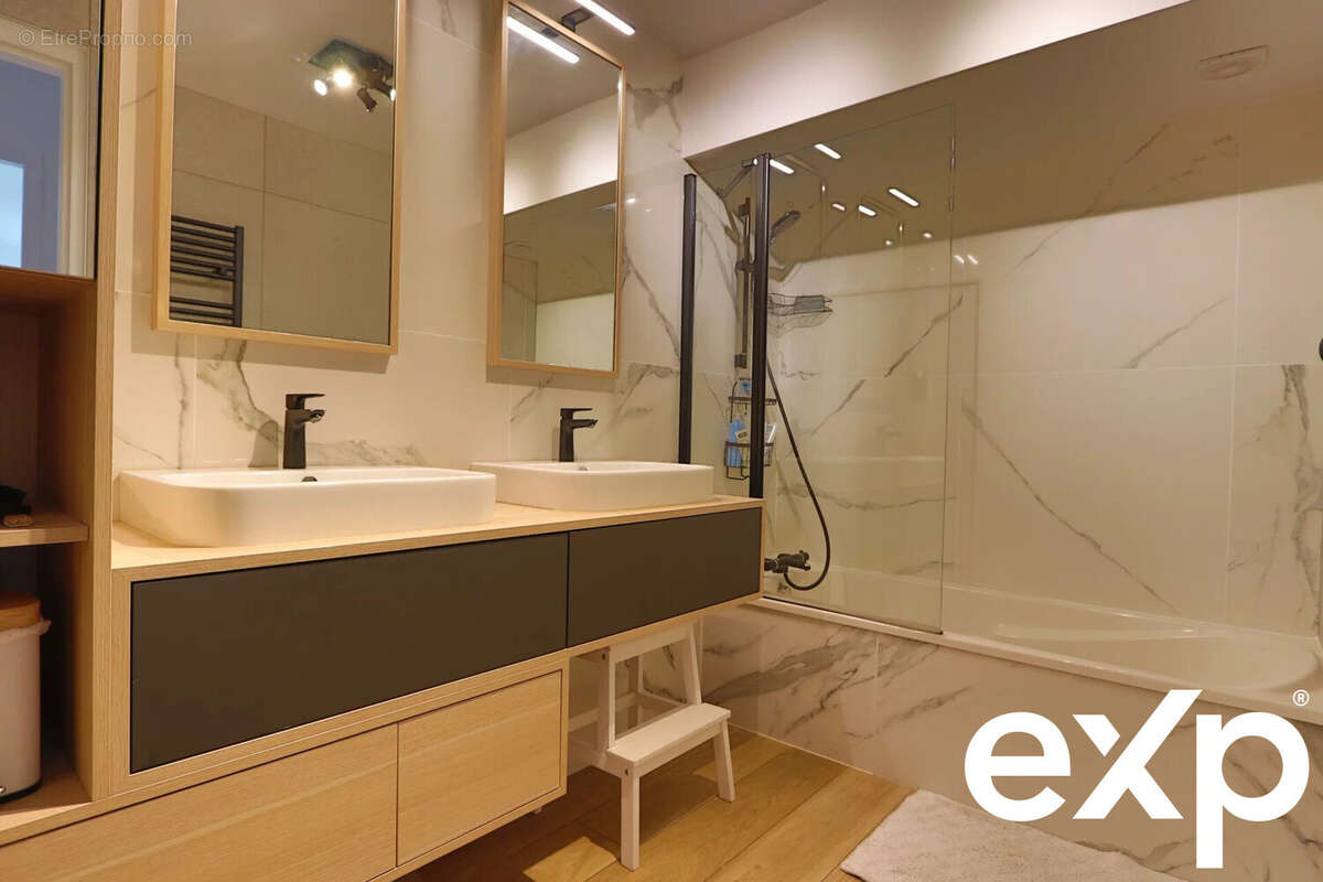 Appartement à ANNECY-LE-VIEUX