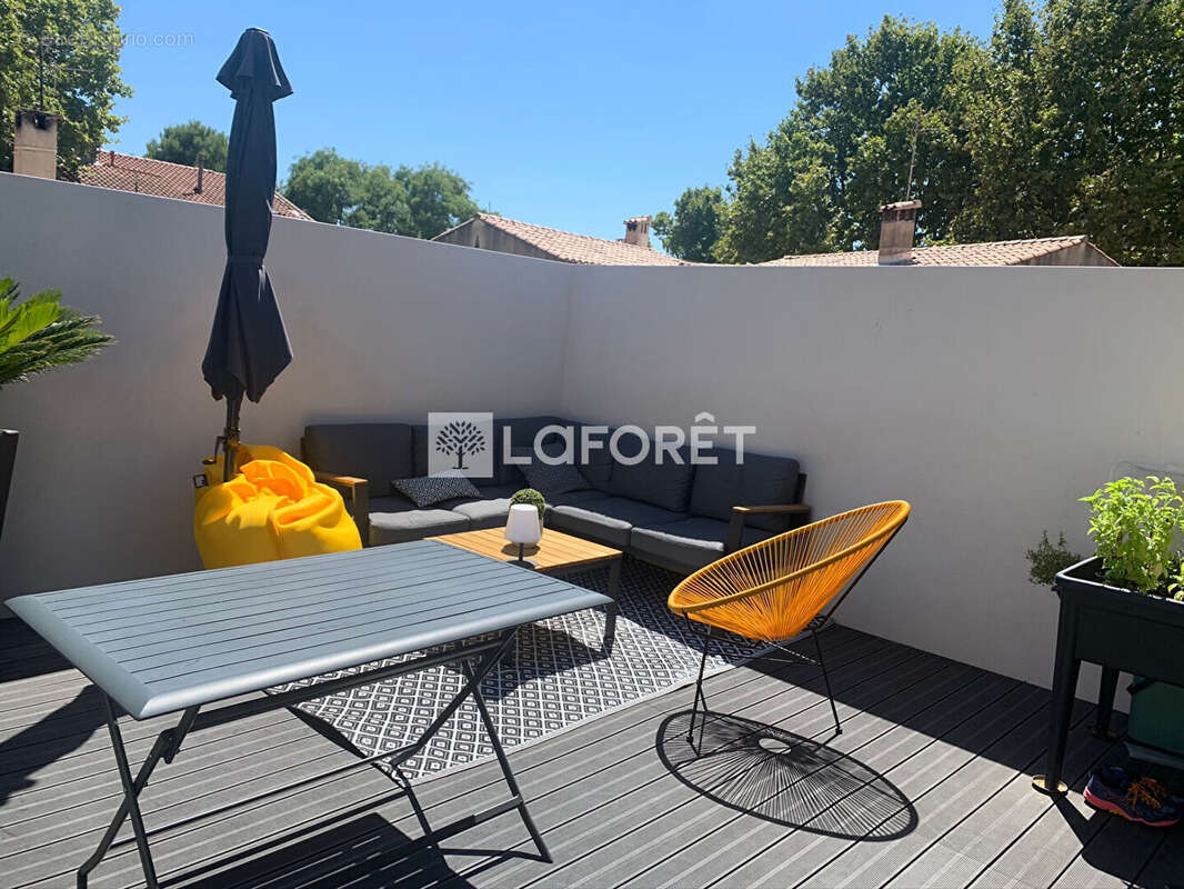 Appartement à LATTES