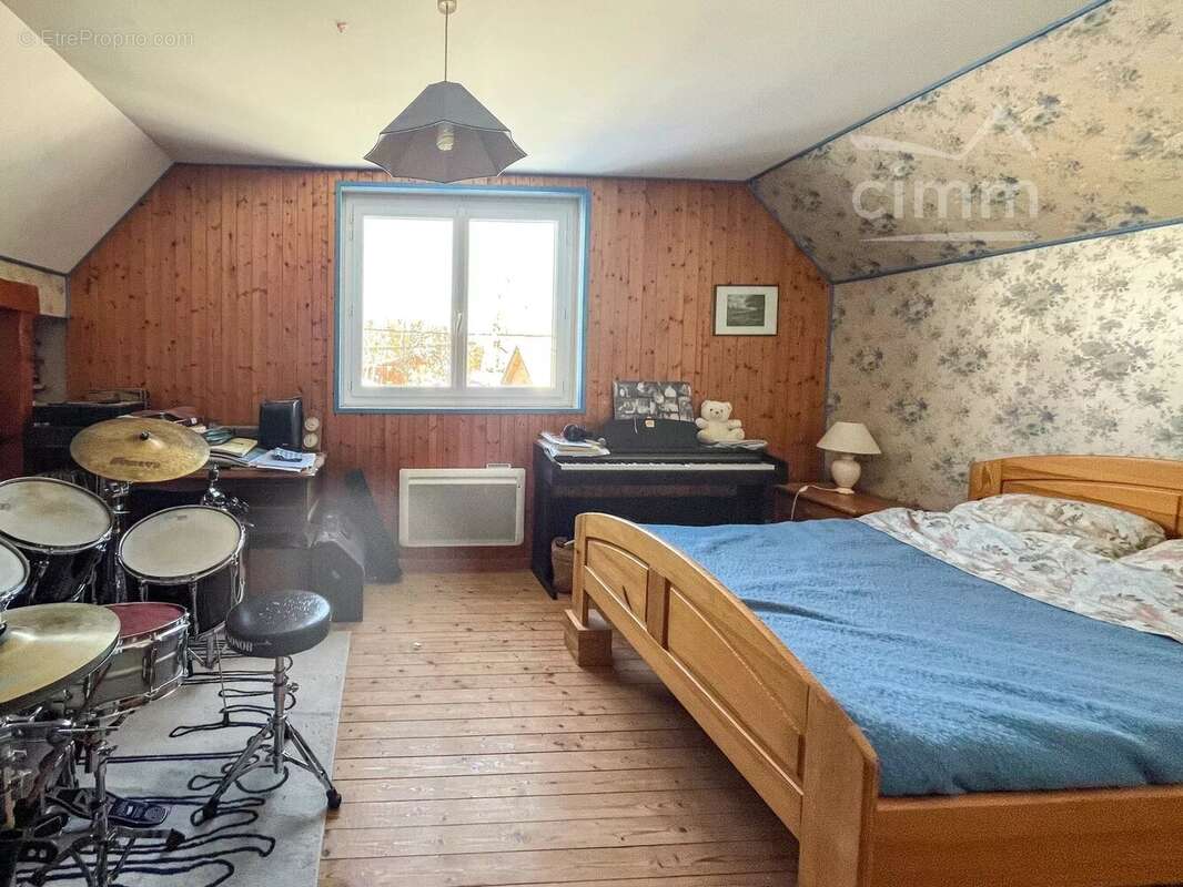 Maison à LA TERRASSE