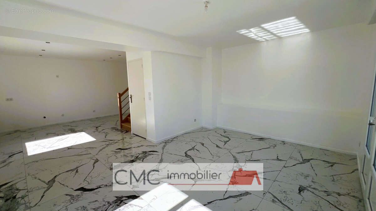 Maison 83 m² à Chartres  - photo 2