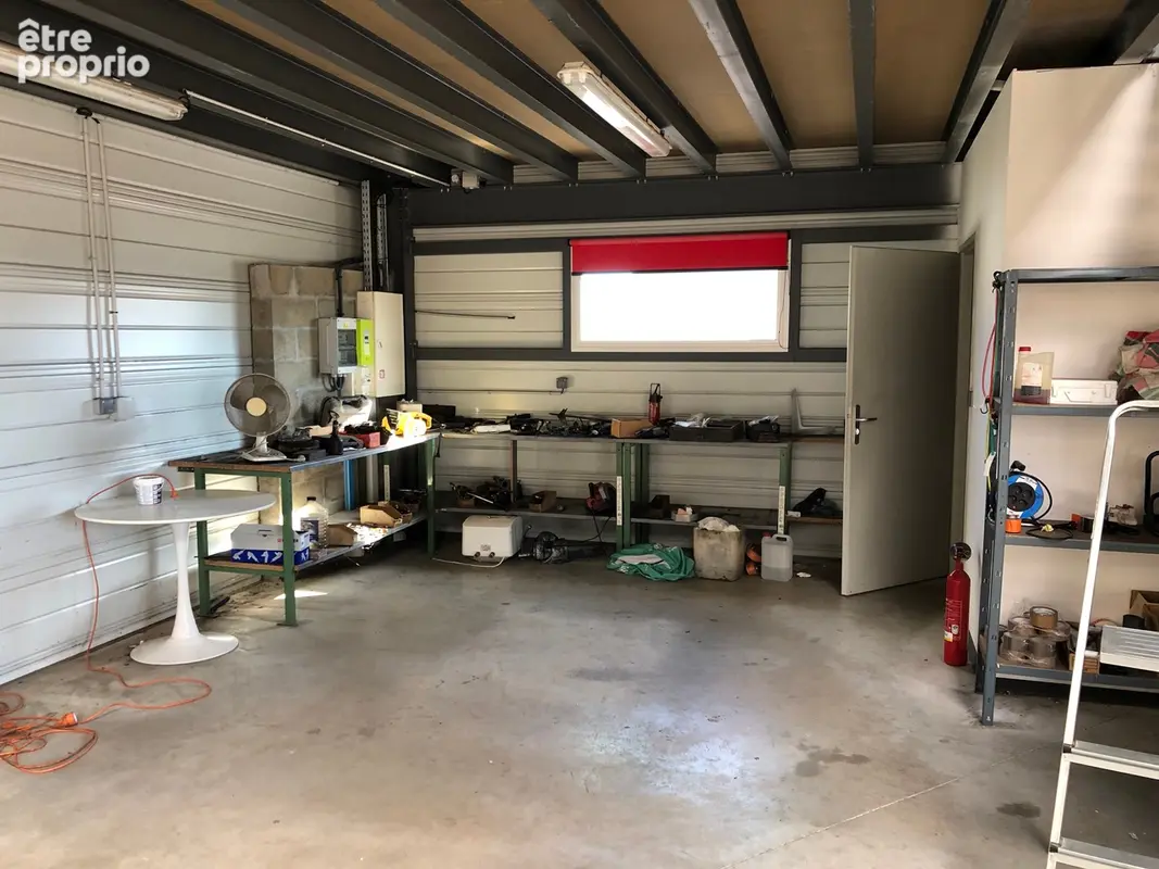 A vendre entrepôt 370 m2 Le Barp - photo 3