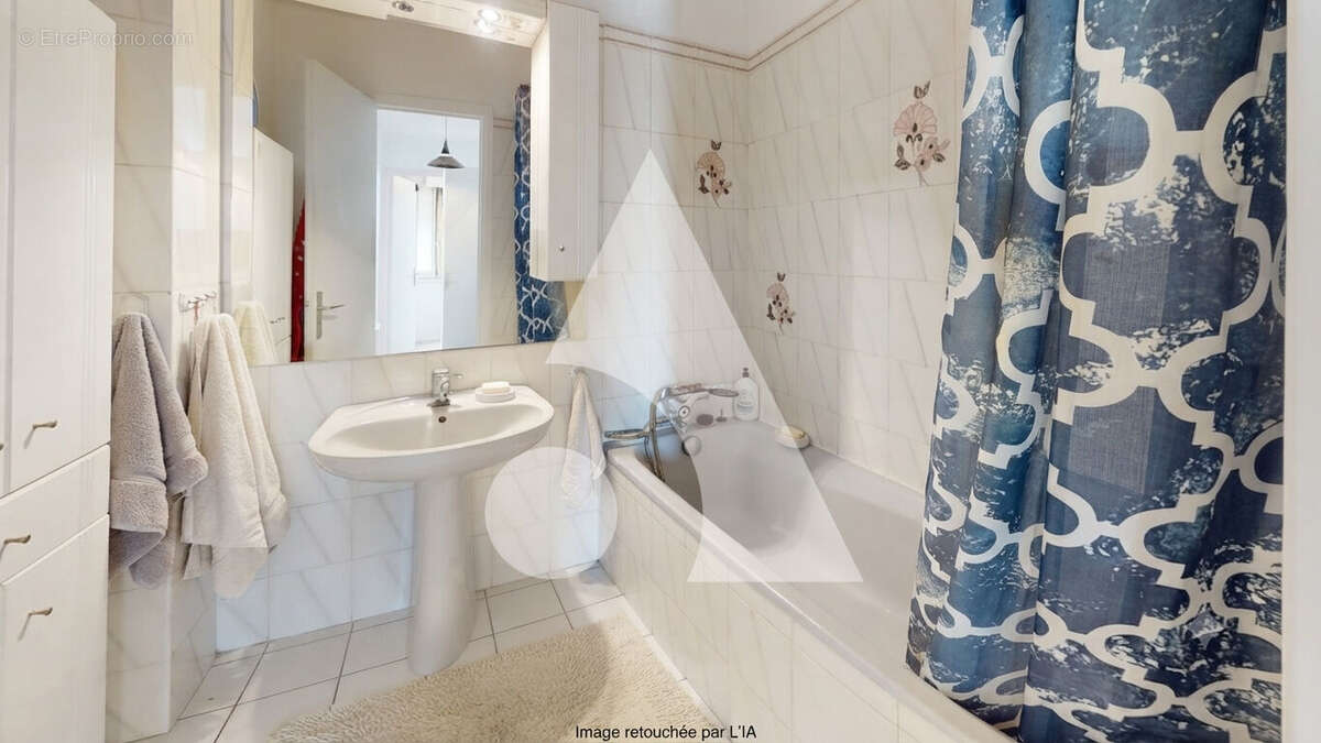 Appartement à LA GARENNE-COLOMBES