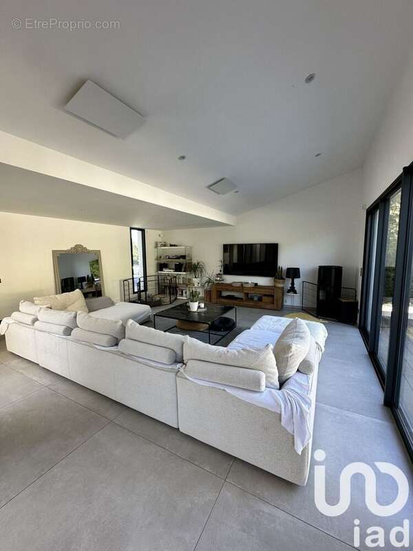 Photo 3 - Maison à MONTARNAUD