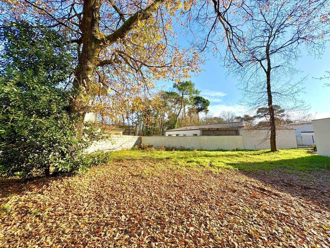 Terrain à LA TREMBLADE