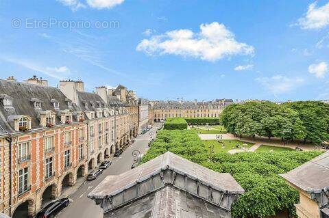 Appartement à PARIS-9E