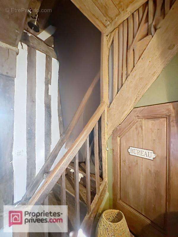 Maison à BEAUMONT-EN-AUGE