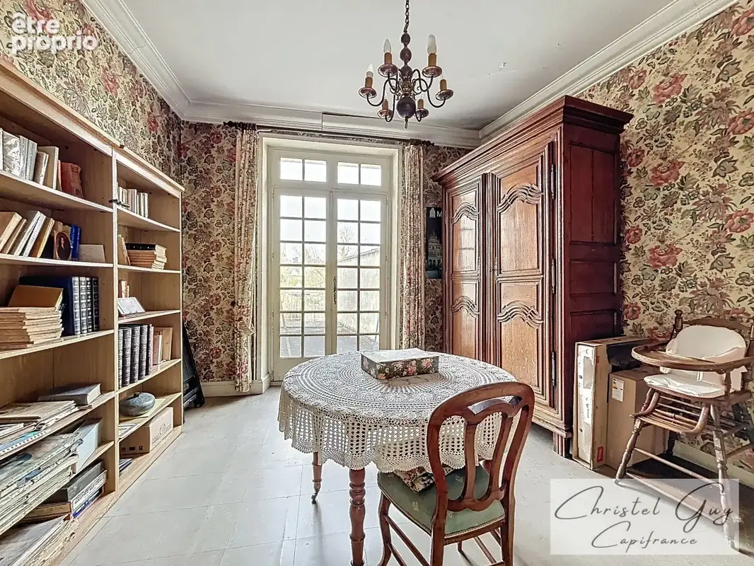 Montval sur Loir (72), maison à vendre de 291 m² – 7 chambres - 633 m² de terrain - grande famille - maison secondaire-professio - photo 9