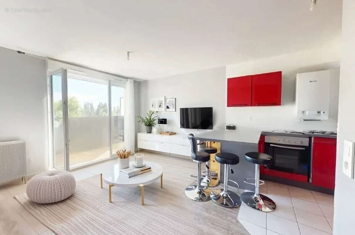 Appartement à PONTAULT-COMBAULT