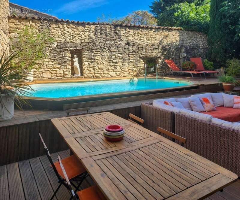 Maison à MALLEMORT
