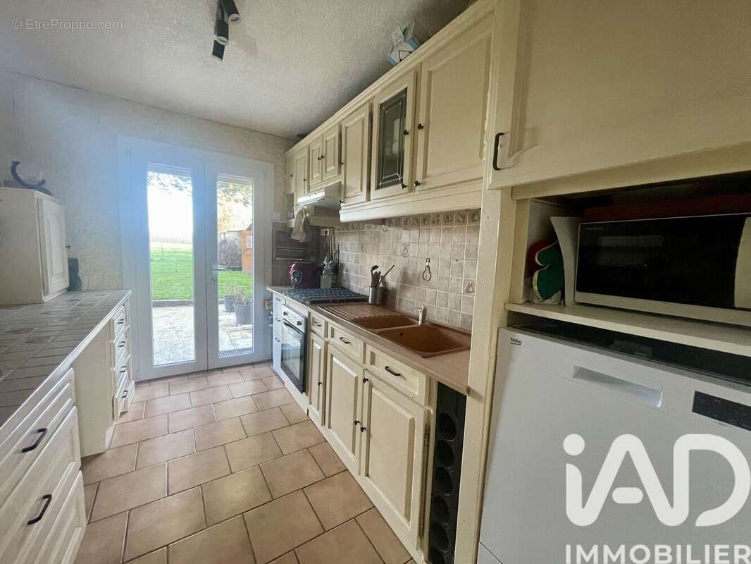 Maison 131 m² à Giremoutiers  - photo 8