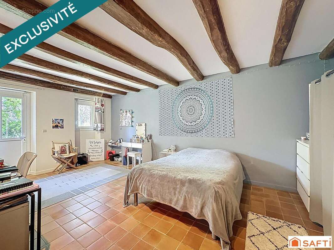 Maison 188 m² à Saint-Martin-D'ordon  - photo 6