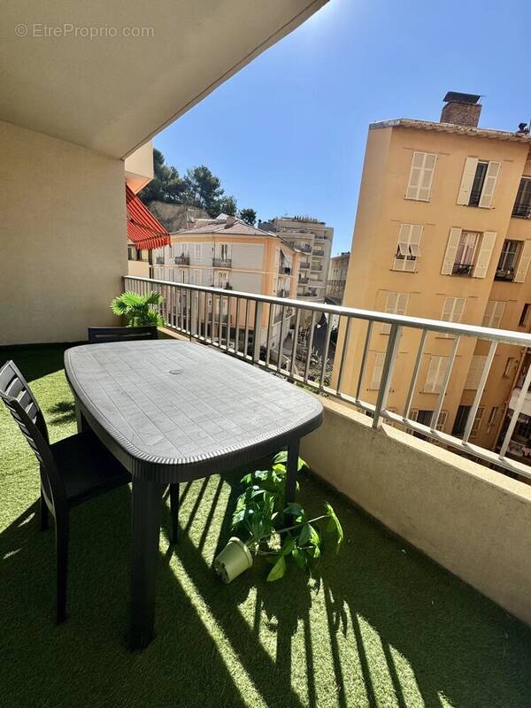 Appartement à BEAUSOLEIL