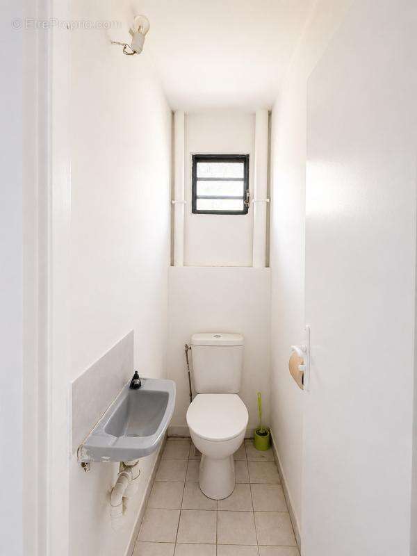 A vendre : appartement t3 cluny fort de france (97200) - photo 7