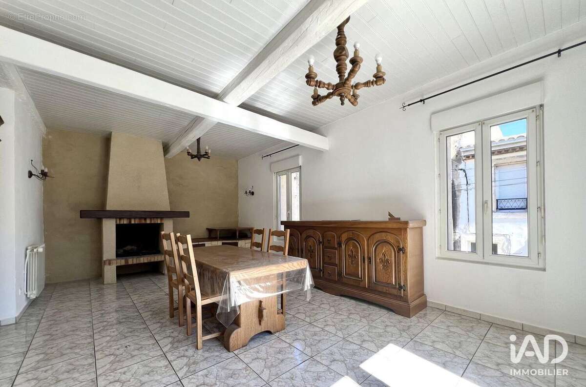 Maison 210 m² à Villeseque-Des-Corbieres  - photo 4