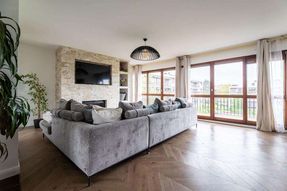 Appartement à NOISY-LE-ROI