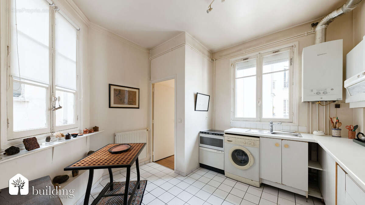 Appartement à LEVALLOIS-PERRET