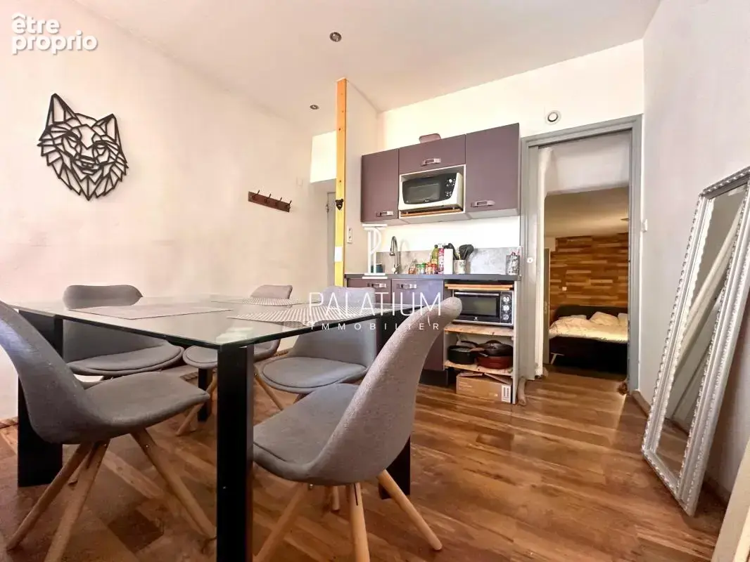 À vendre - Appartement T2 lumineux de 47 m² - Centre-ville - photo 5
