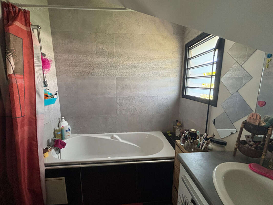 Appartement à SAINT-PAUL