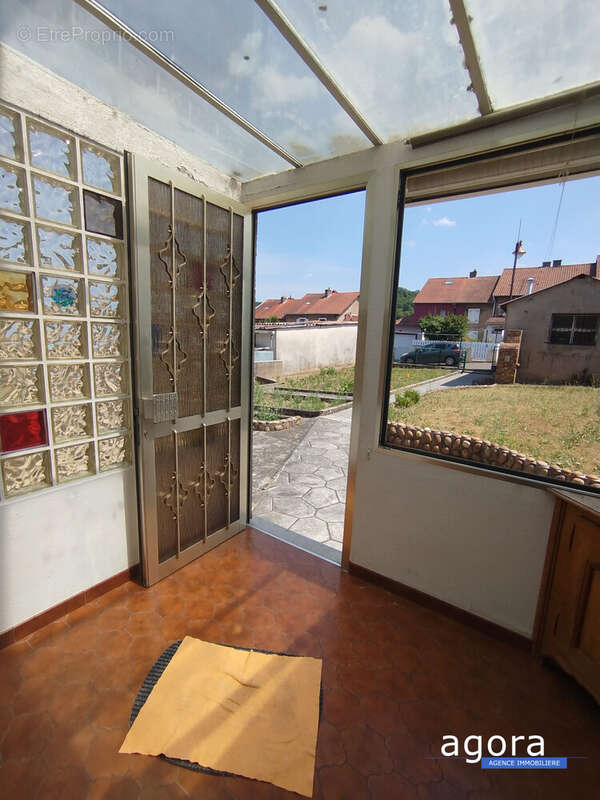 Maison 98 m² à Joeuf  - photo 6