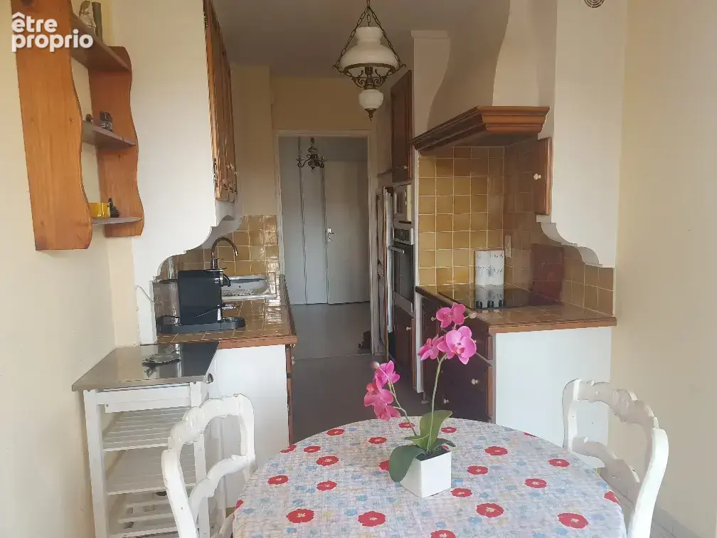 Appartement 3 pièces de 68,81 m2 avec terrasse, cave et garage - photo 7
