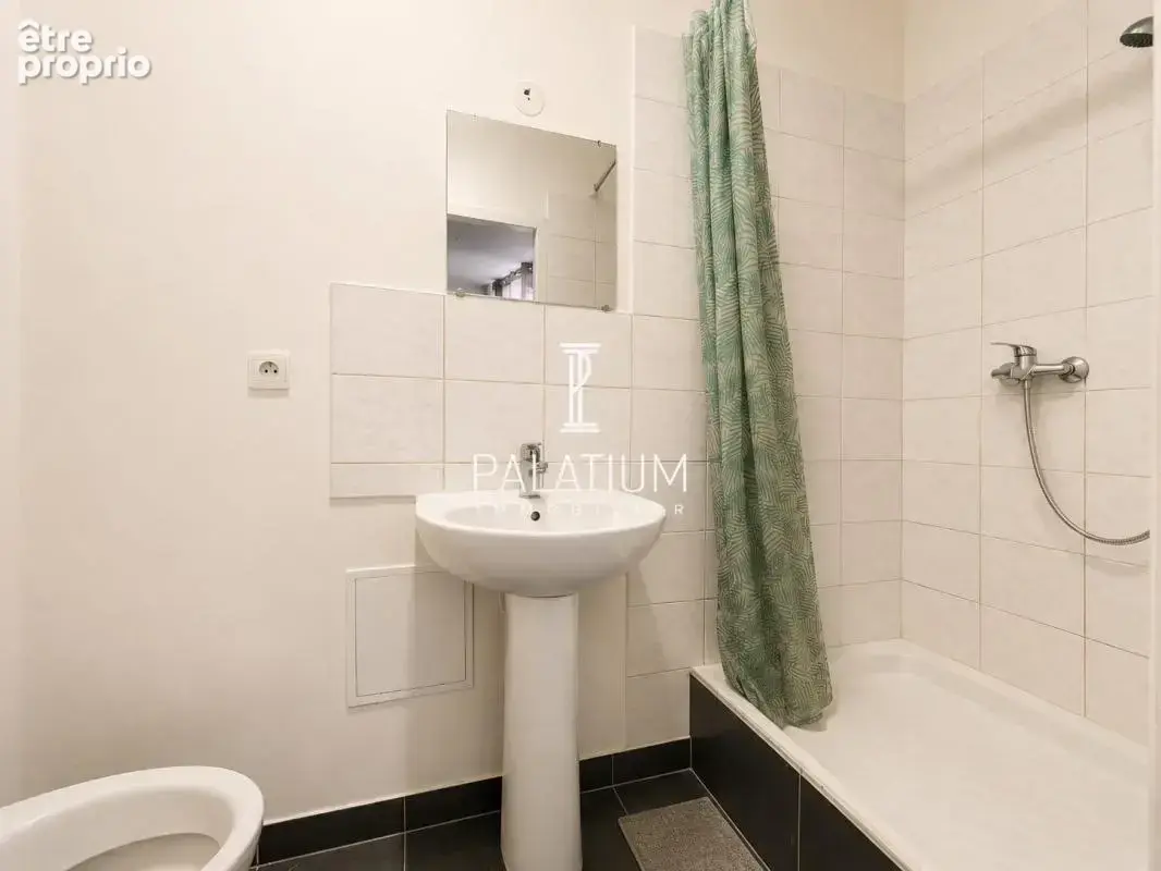 Immeuble de rapport - centre ville - photo 7