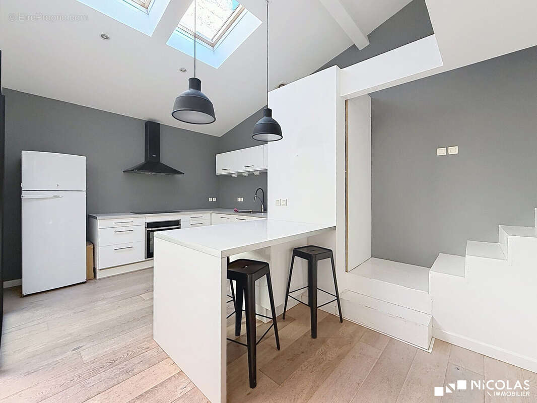 Appartement 81 m² à Bordeaux  - photo 3