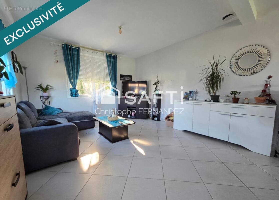 Photo 1 - Maison à MONTENDRE