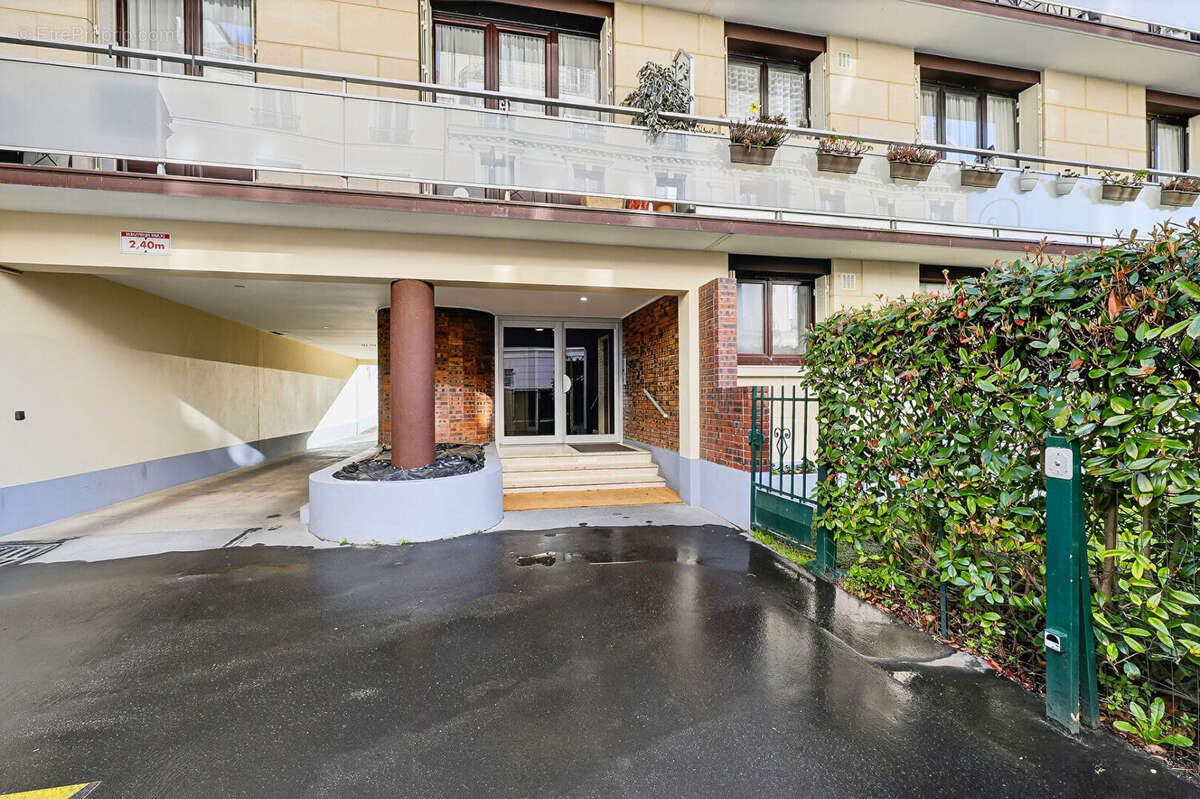 Appartement à NANTERRE