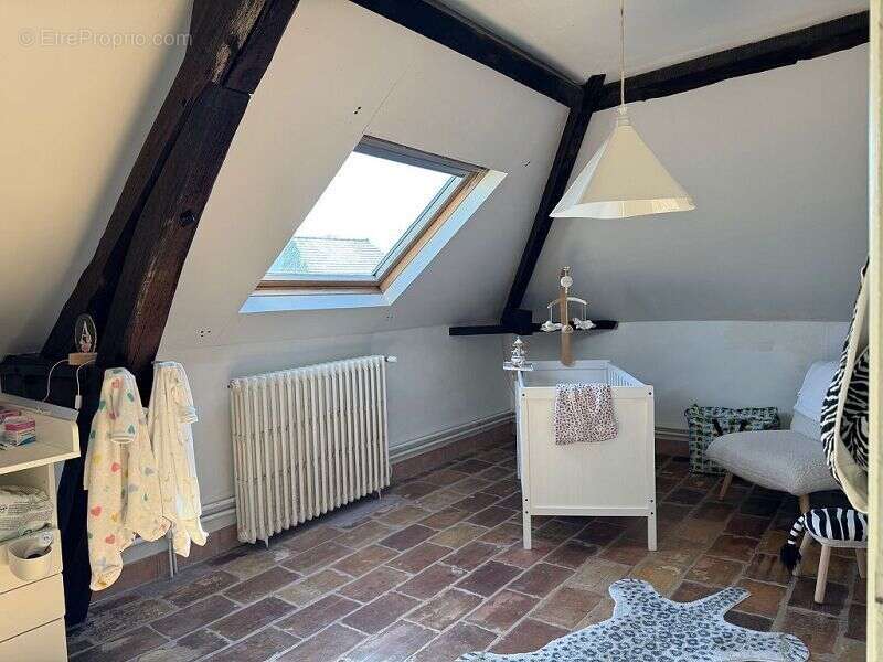 Maison 117 m² à Sens  - photo 8