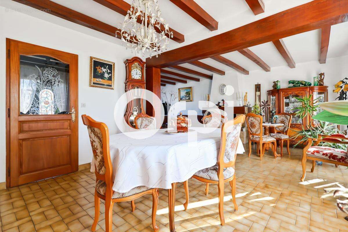 Maison à CAPPELLE-LA-GRANDE