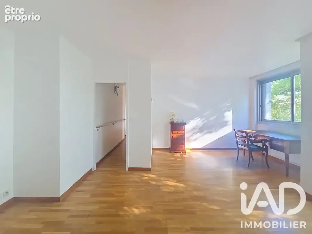 Photo 1 - Appartement à MARLY-LE-ROI